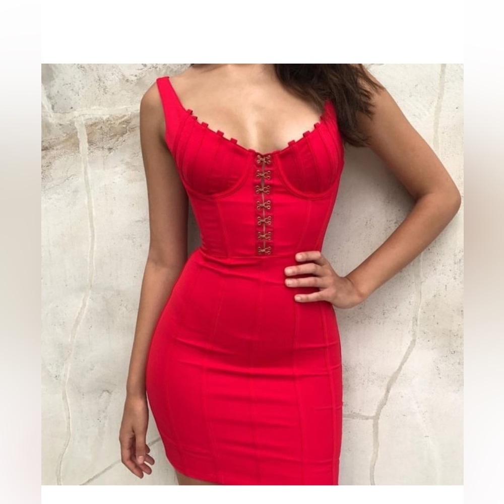 Red slim corset dress